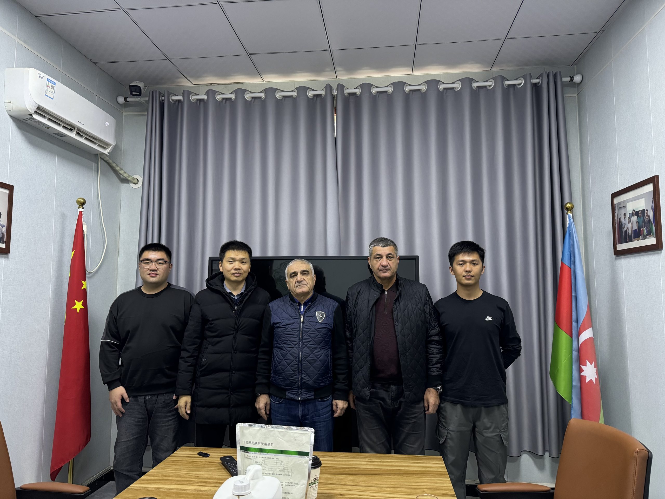 Shunxin team meeting with overseas fertilizer project customers